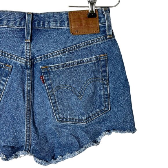 Levis 501 Dark Wash Spring Summer Shorts - Picture 3 of 4